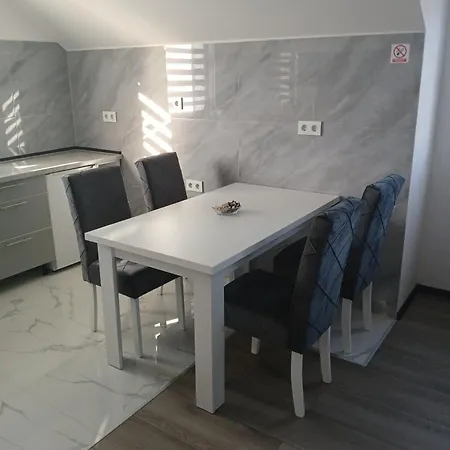 Eni Guest house